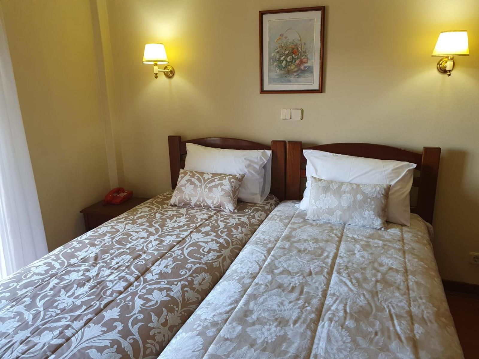 Hotel Peninsular มอนเตเรอัล ภายนอก รูปภาพ